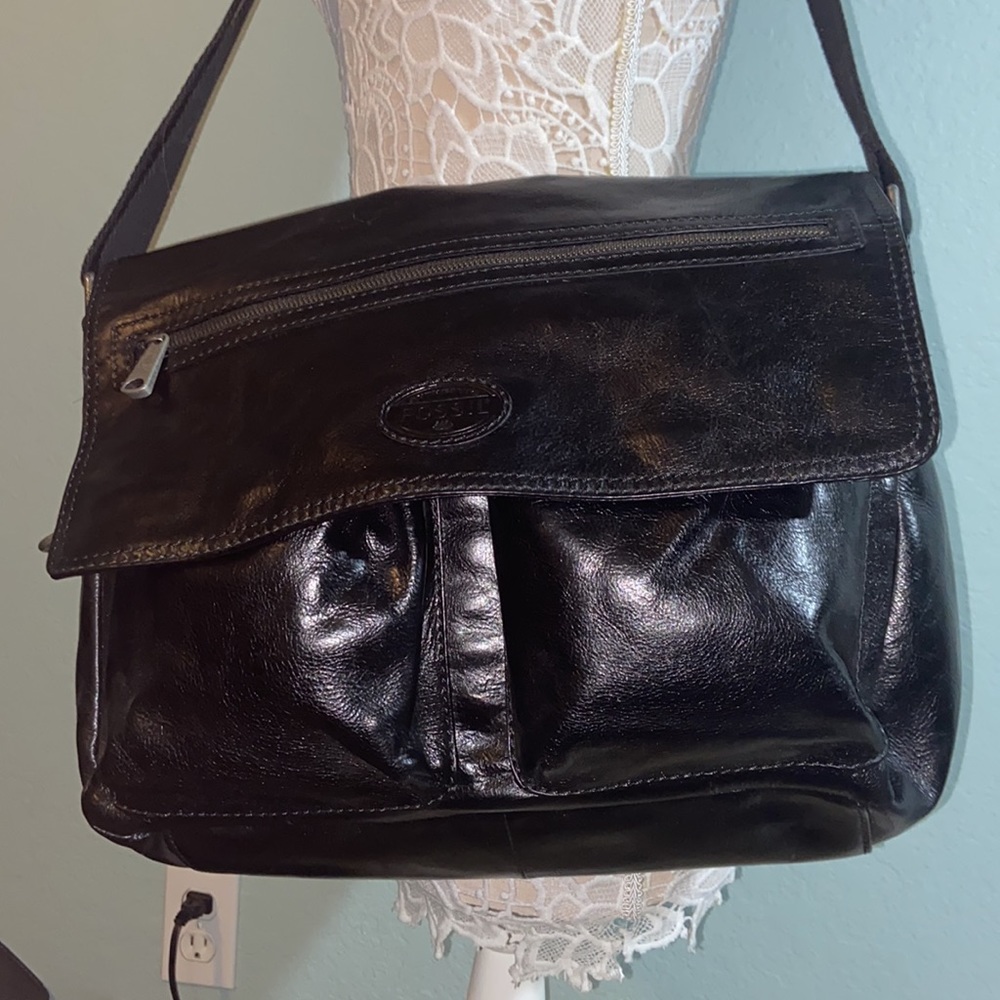 Like New Fossil Ew Transit Leather Computer/Messe… - image 6